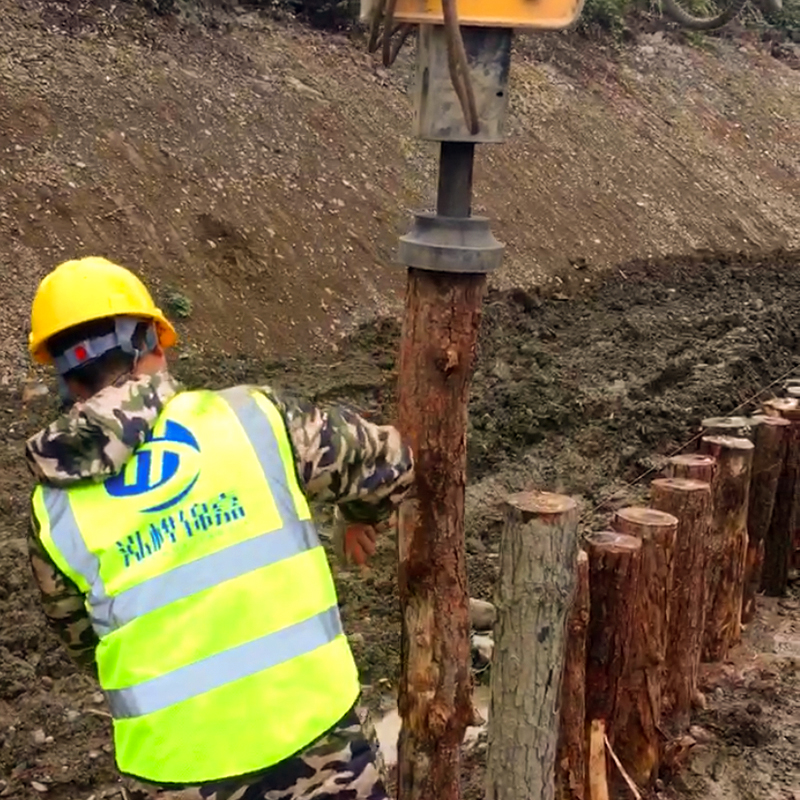 打松木樁價(jià)格解析：打木樁包工多少錢一根？