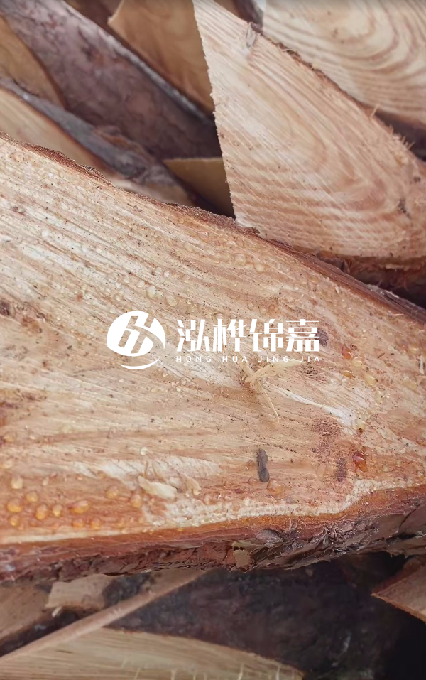 哈爾濱松木樁批發(fā)源頭廠家-松木樁2米10-12價格？