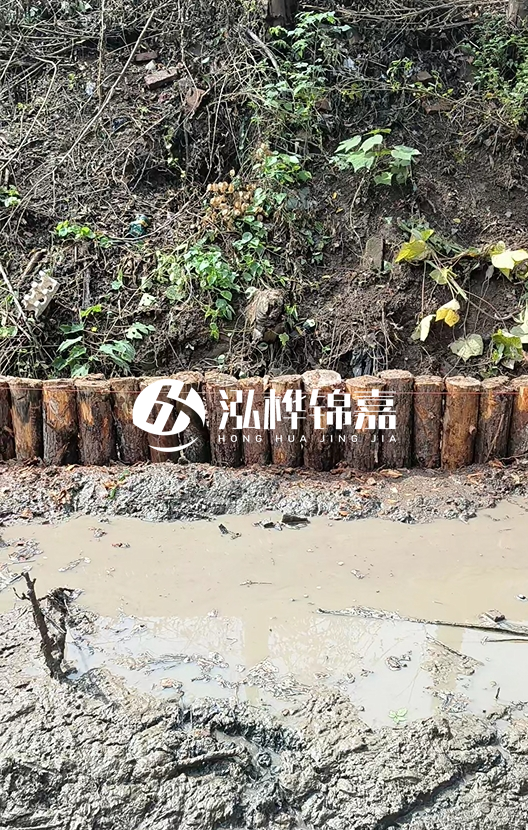 松木樁長度與入土深度比例多少？松木樁長度對打樁速度影響大嗎？