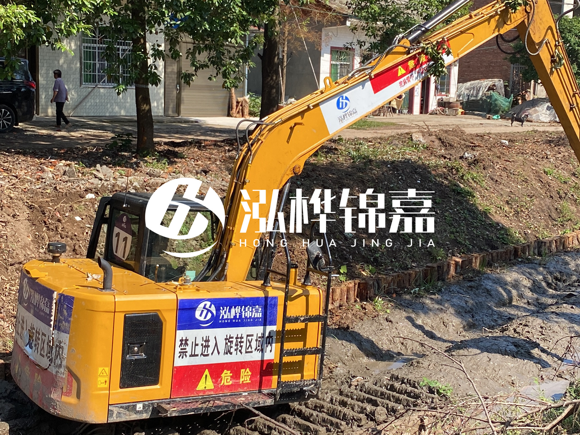 江蘇松木樁廠家泓樺錦嘉 - 6 米小頭 10 公分木樁多少錢？