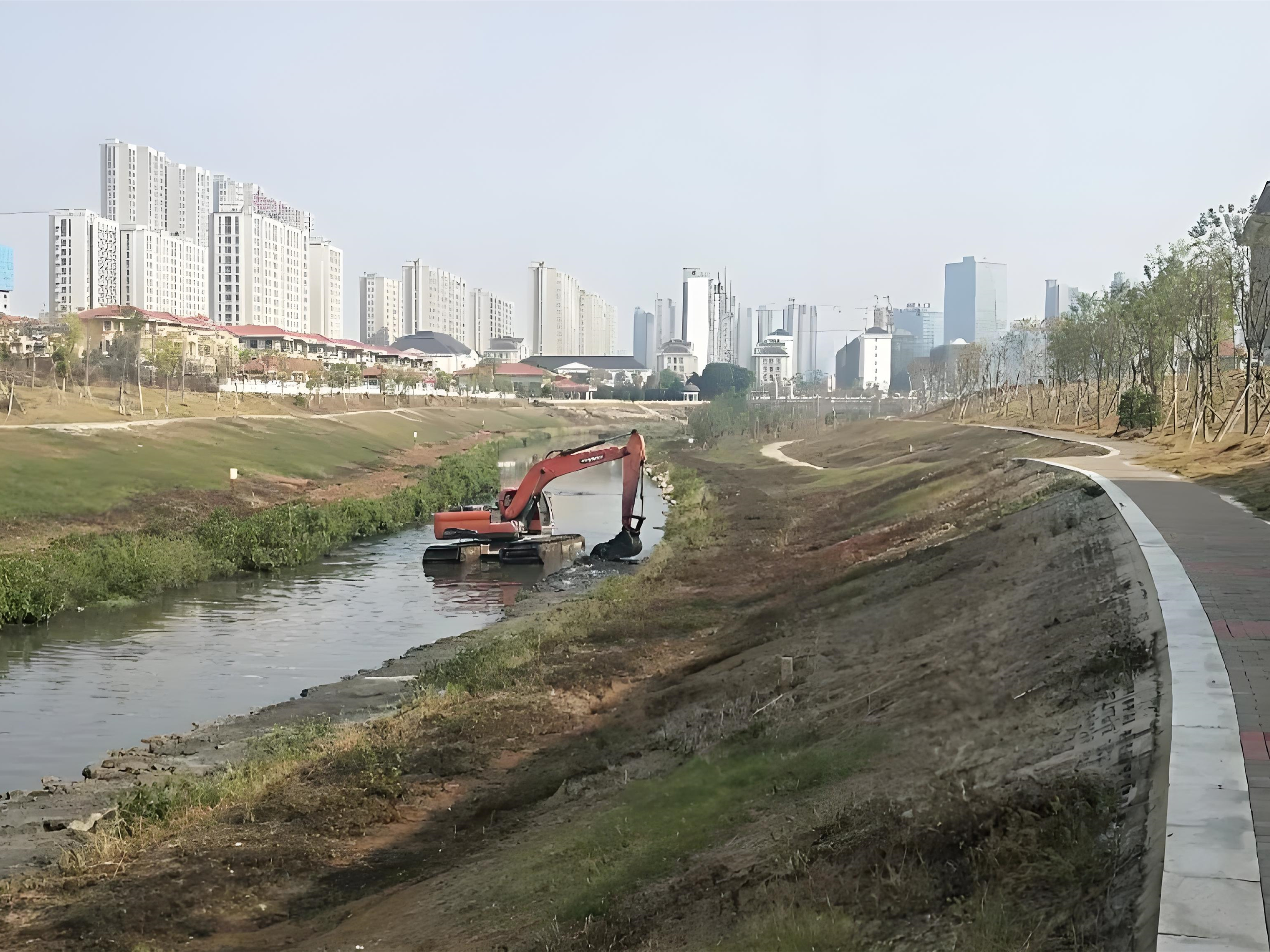 上海青浦區(qū)挖機清淤施工隊-沼澤地清淤后如何防止再次淤積？