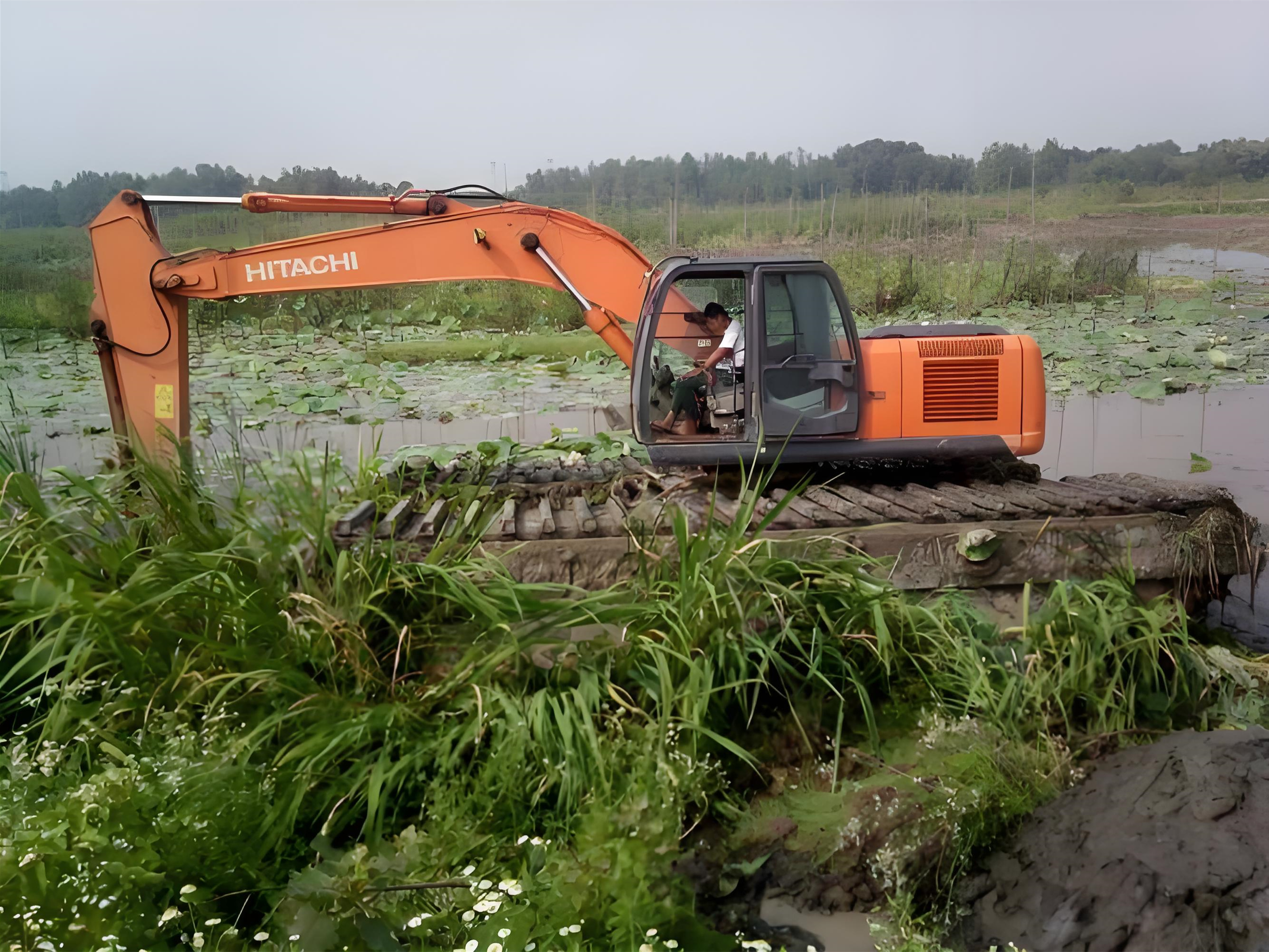 甘肅酒泉水上挖機清淤施工隊 - 挖機清淤的費用怎么計算？